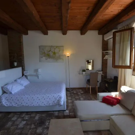 Сasa de vacaciones Tasteful Holiday In With Garden *